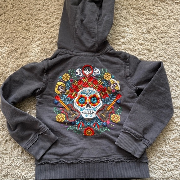 DISNEY CoCo hooded zip up sweater Embroidered little bling skulls Unisex 4T - Picture 8 of 10